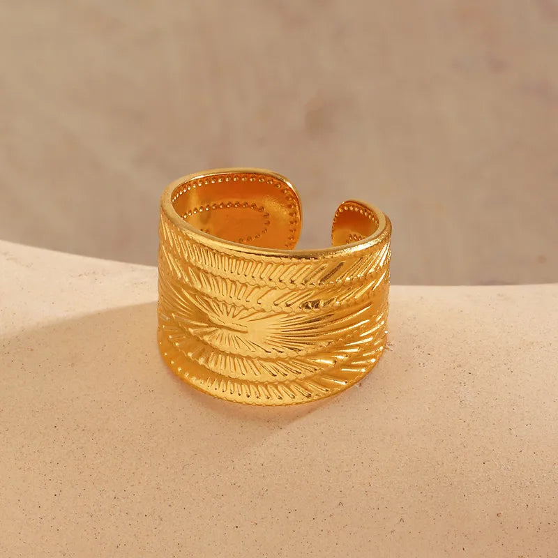 Tierra Sculpt Cuff