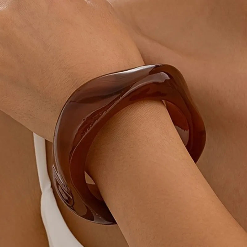 Elysian Curve Bangle
